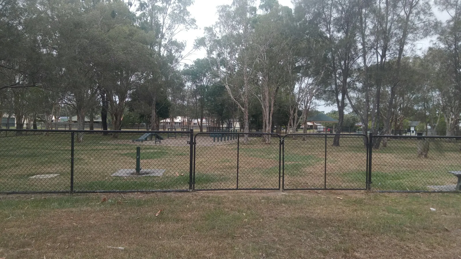 Gus Davies Park Dog Off-Leash Area dog park