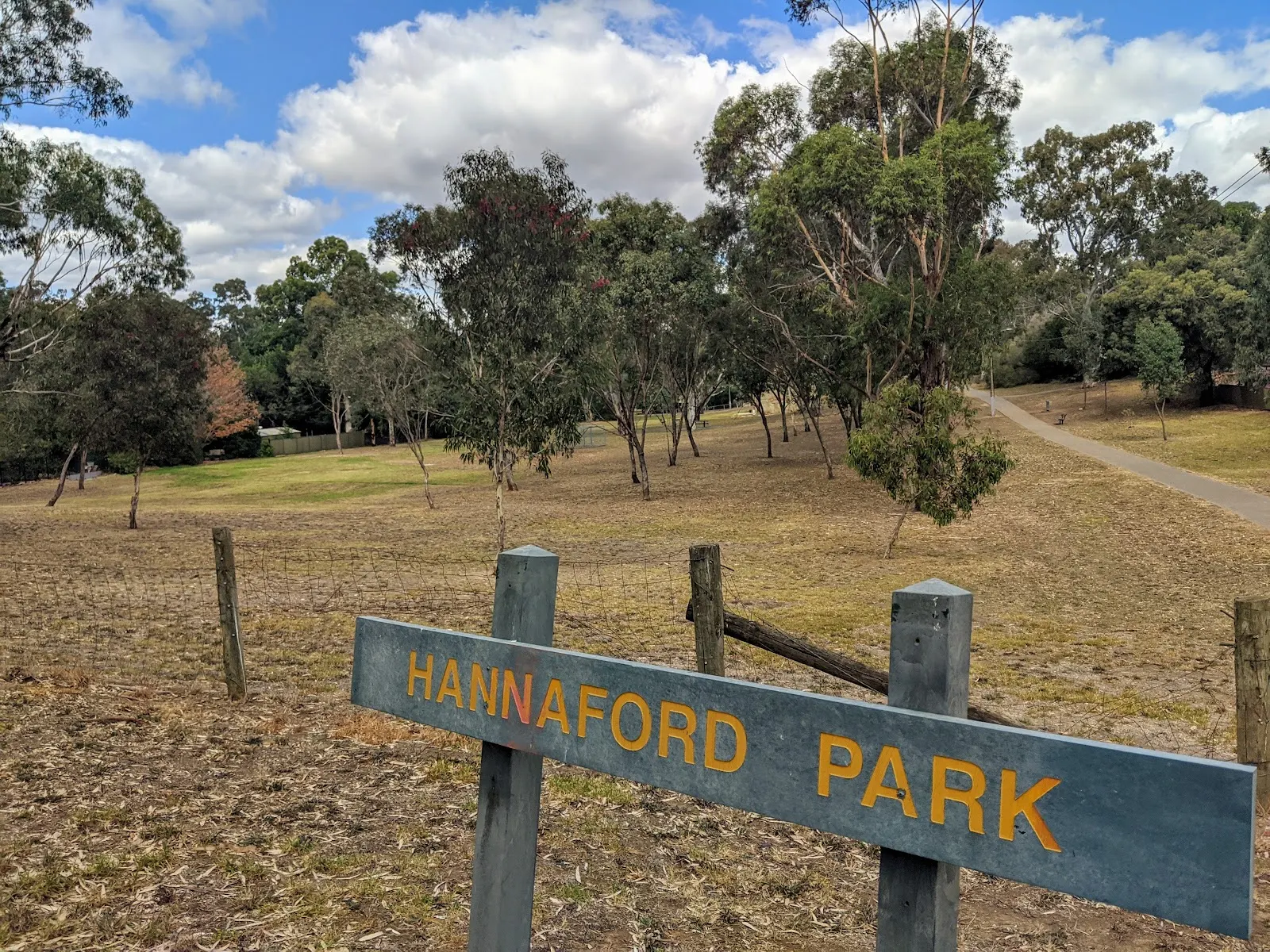 Hannaford Park dog park